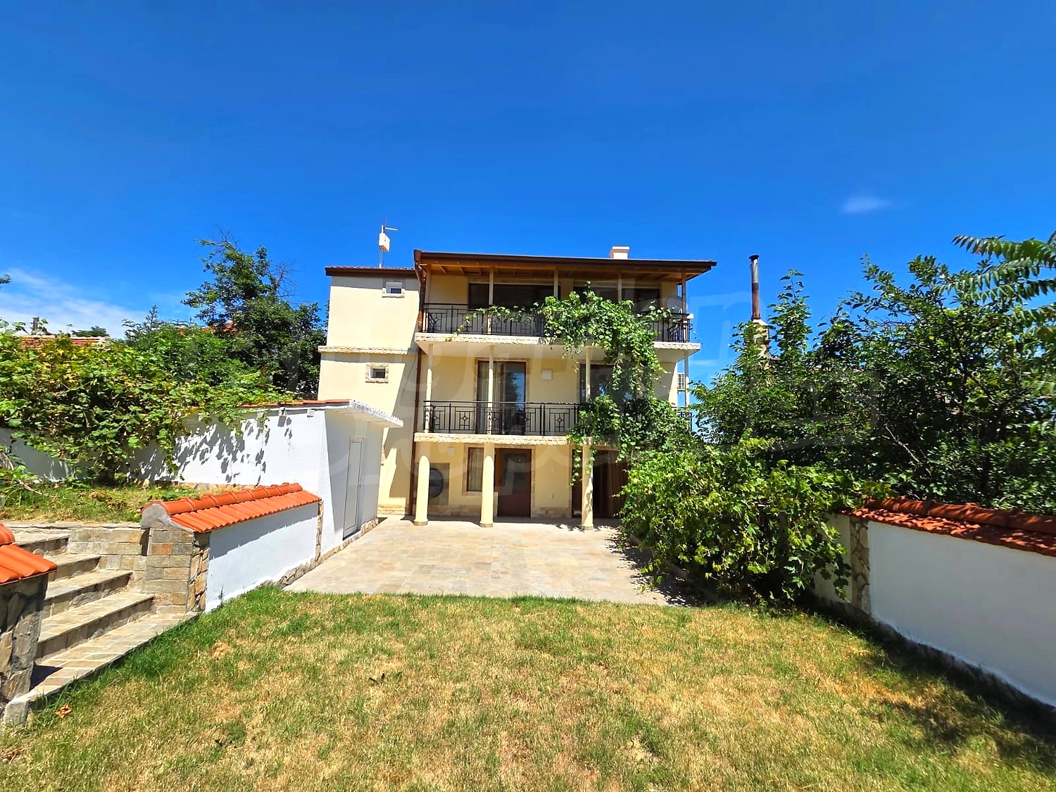 facade, garden, outside