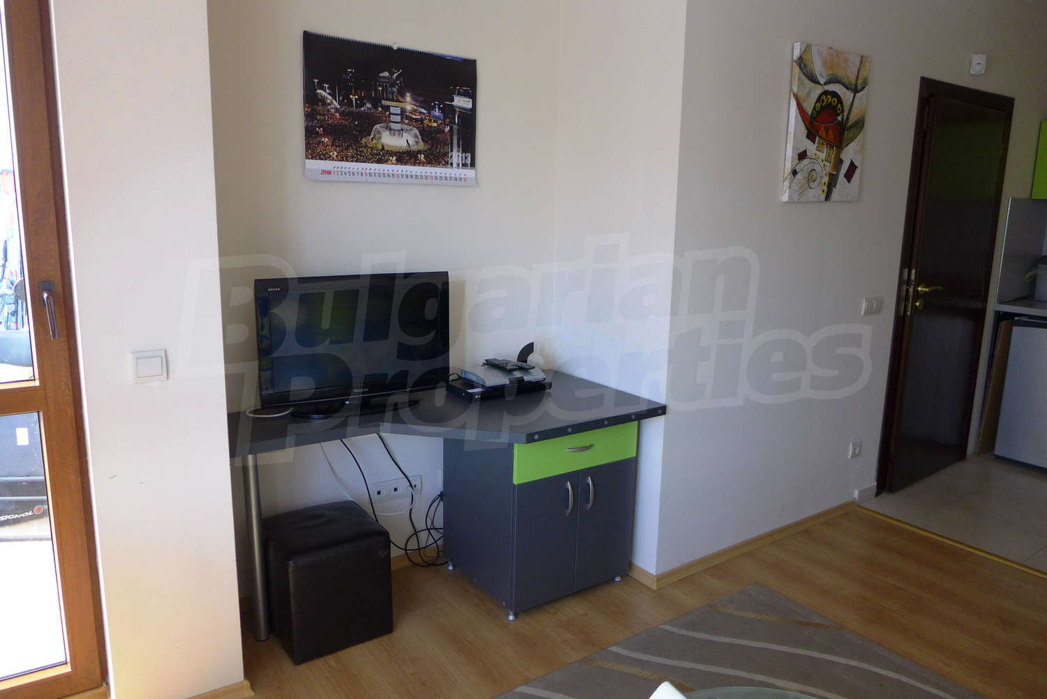 Gallery Picture 4