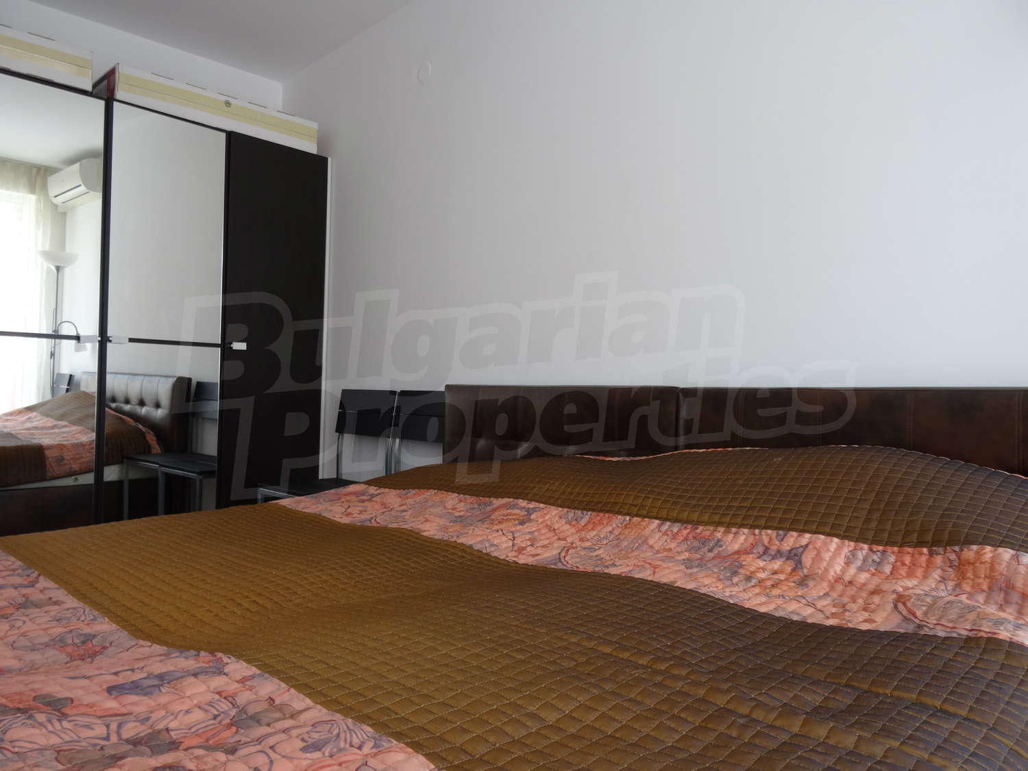 Gallery Picture 14