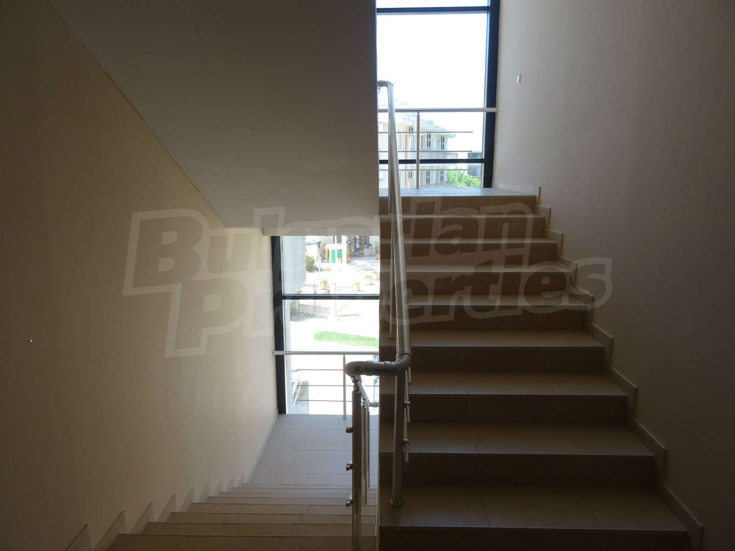 Gallery Picture 23