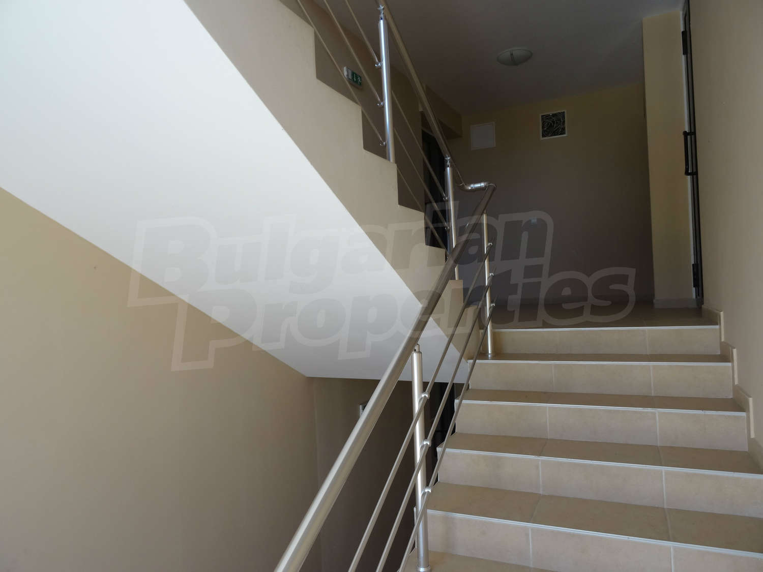 Gallery Picture 24