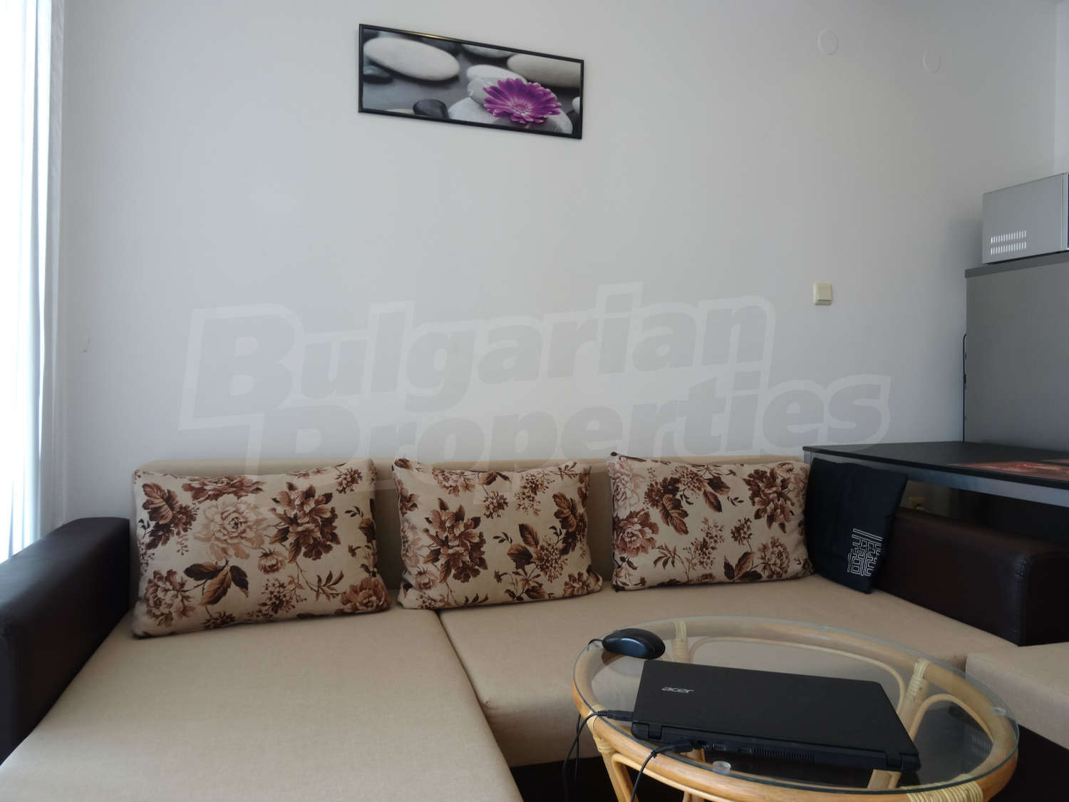 Gallery Picture 8