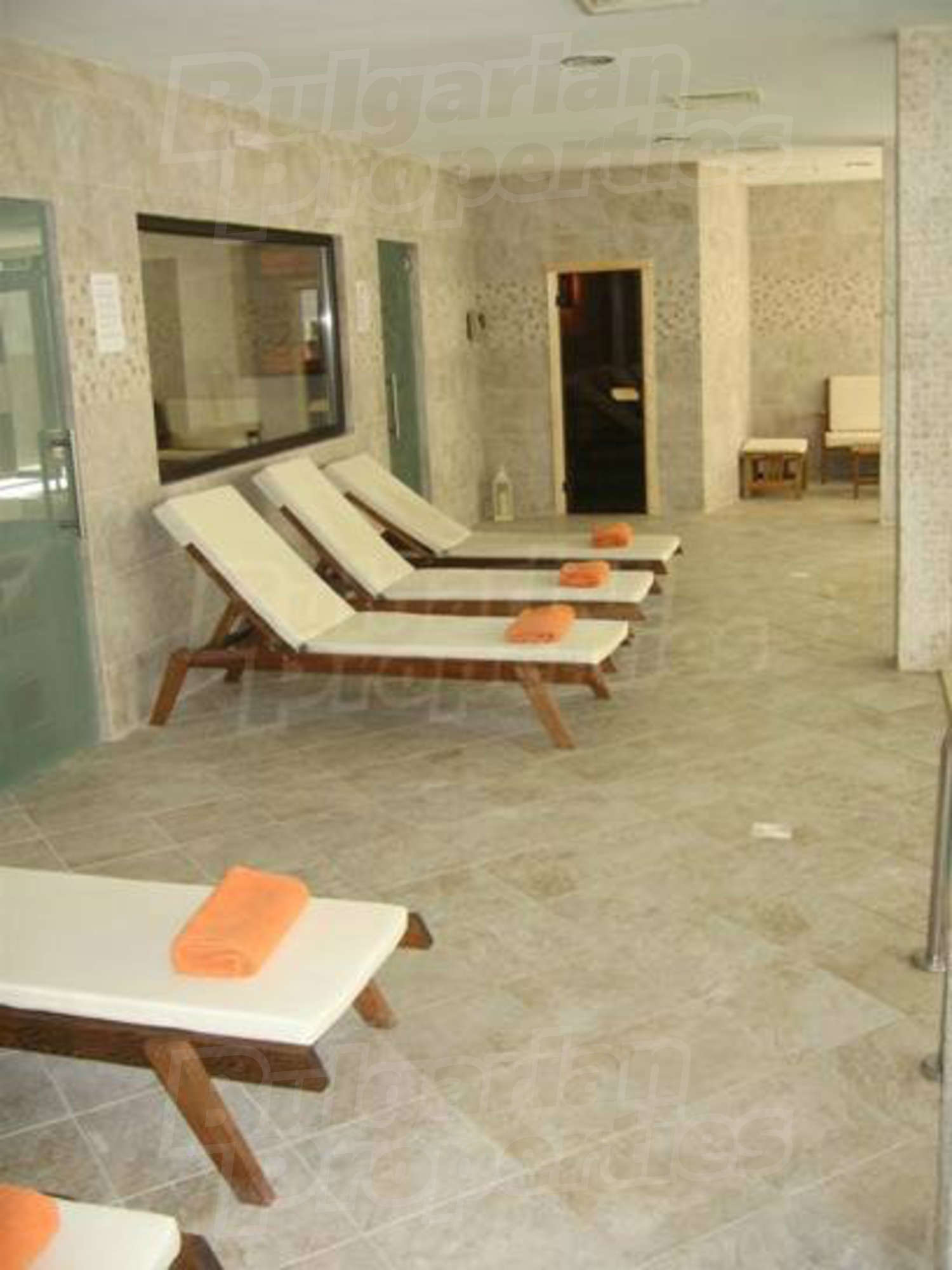 Gallery Picture 22