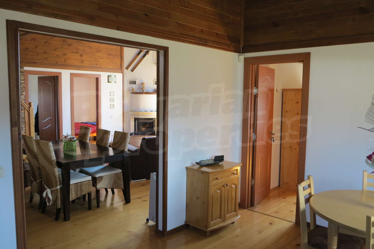 Gallery Picture 34