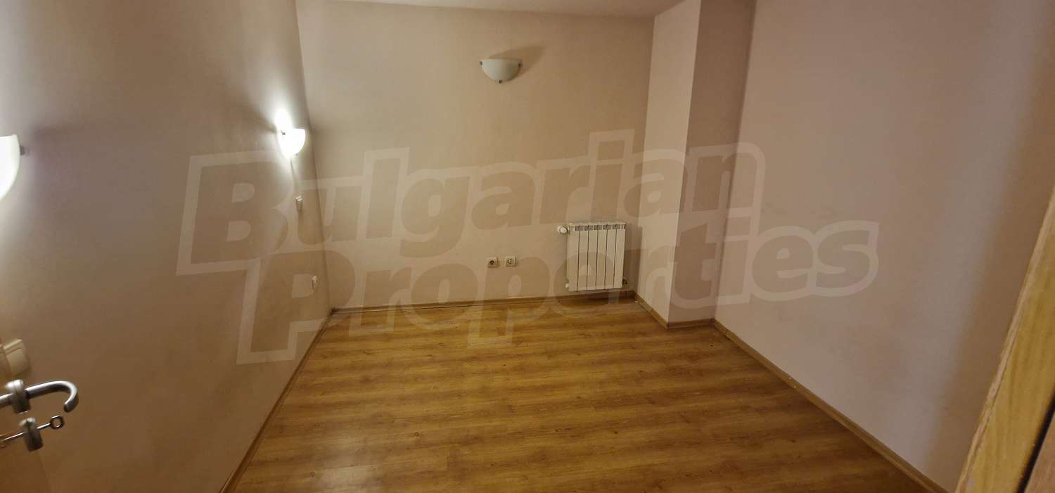 Gallery Picture 5