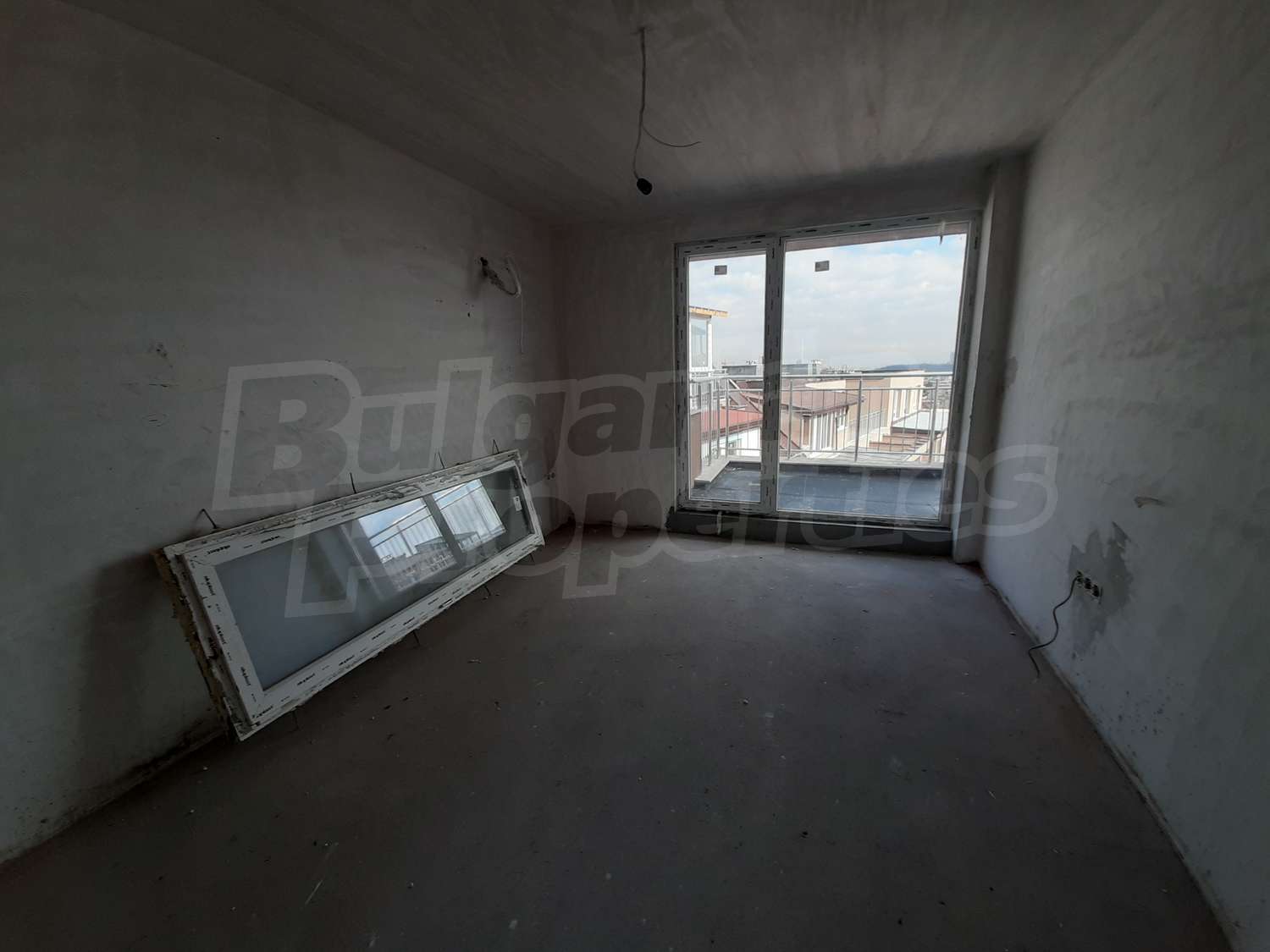 Gallery Picture 10