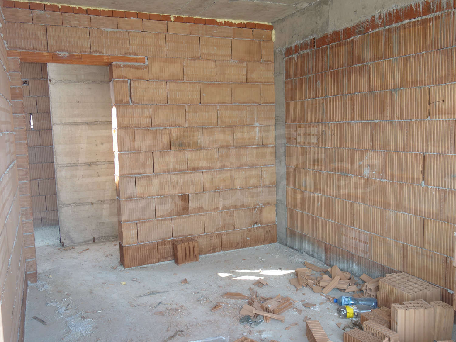 Gallery Picture 12