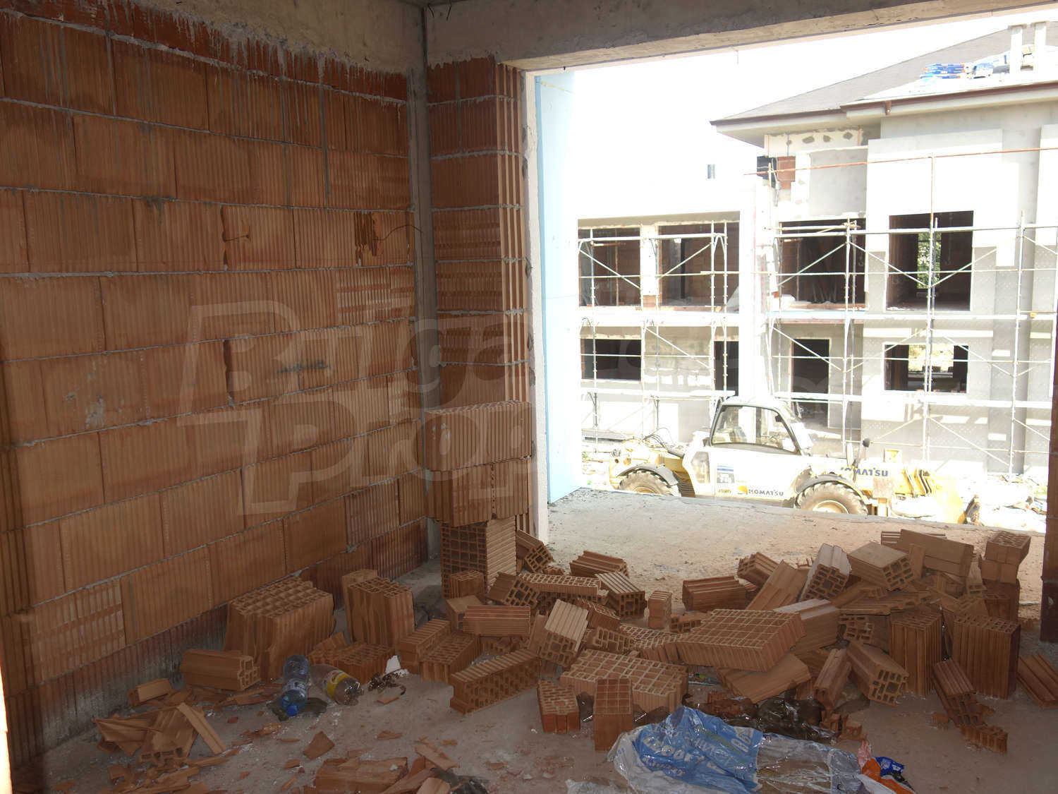 Gallery Picture 14