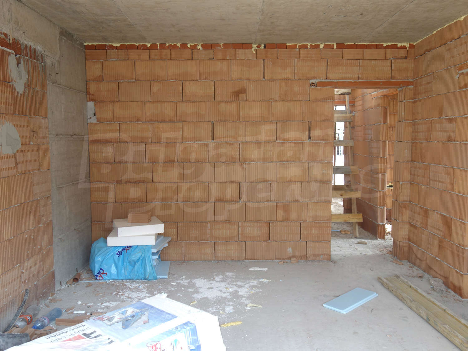 Gallery Picture 19