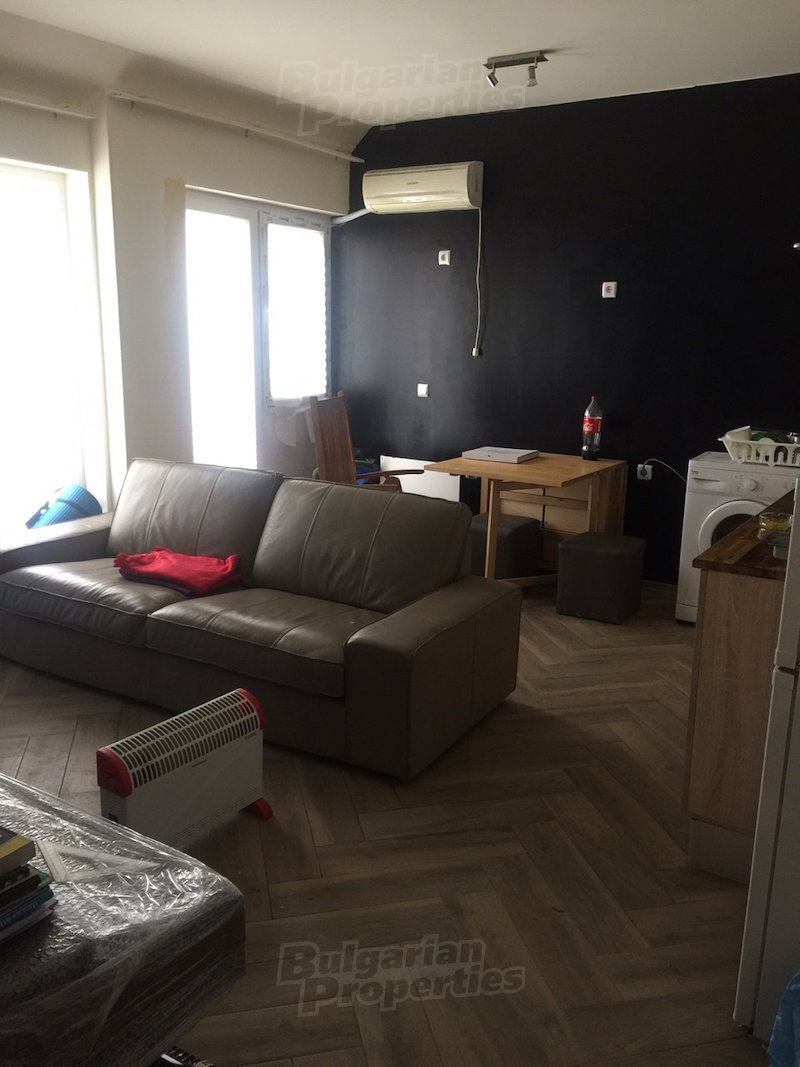 2 Bedroom Apartment In A Newly Built Building In Vazrazhdane
