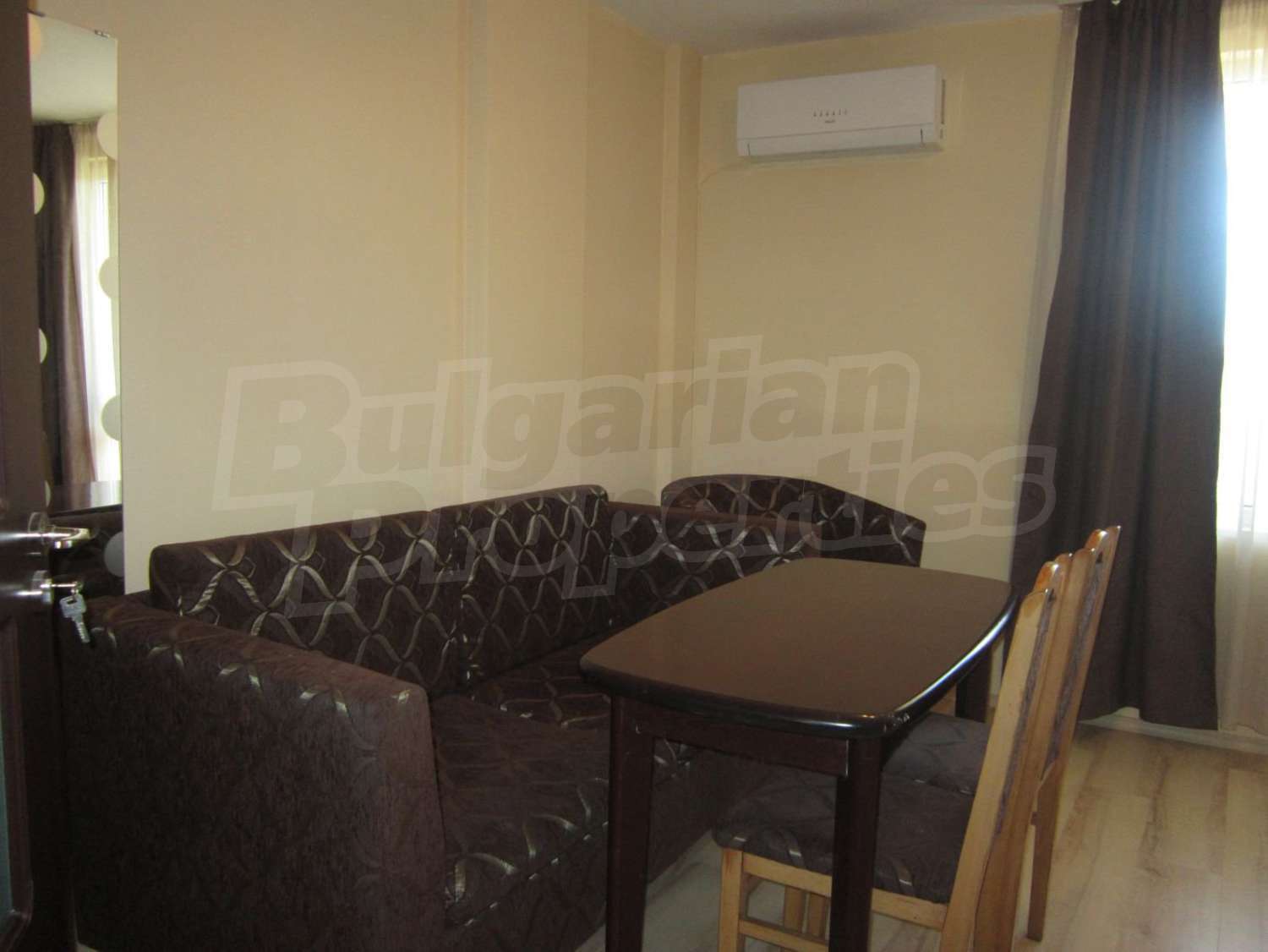 Gallery Picture 2