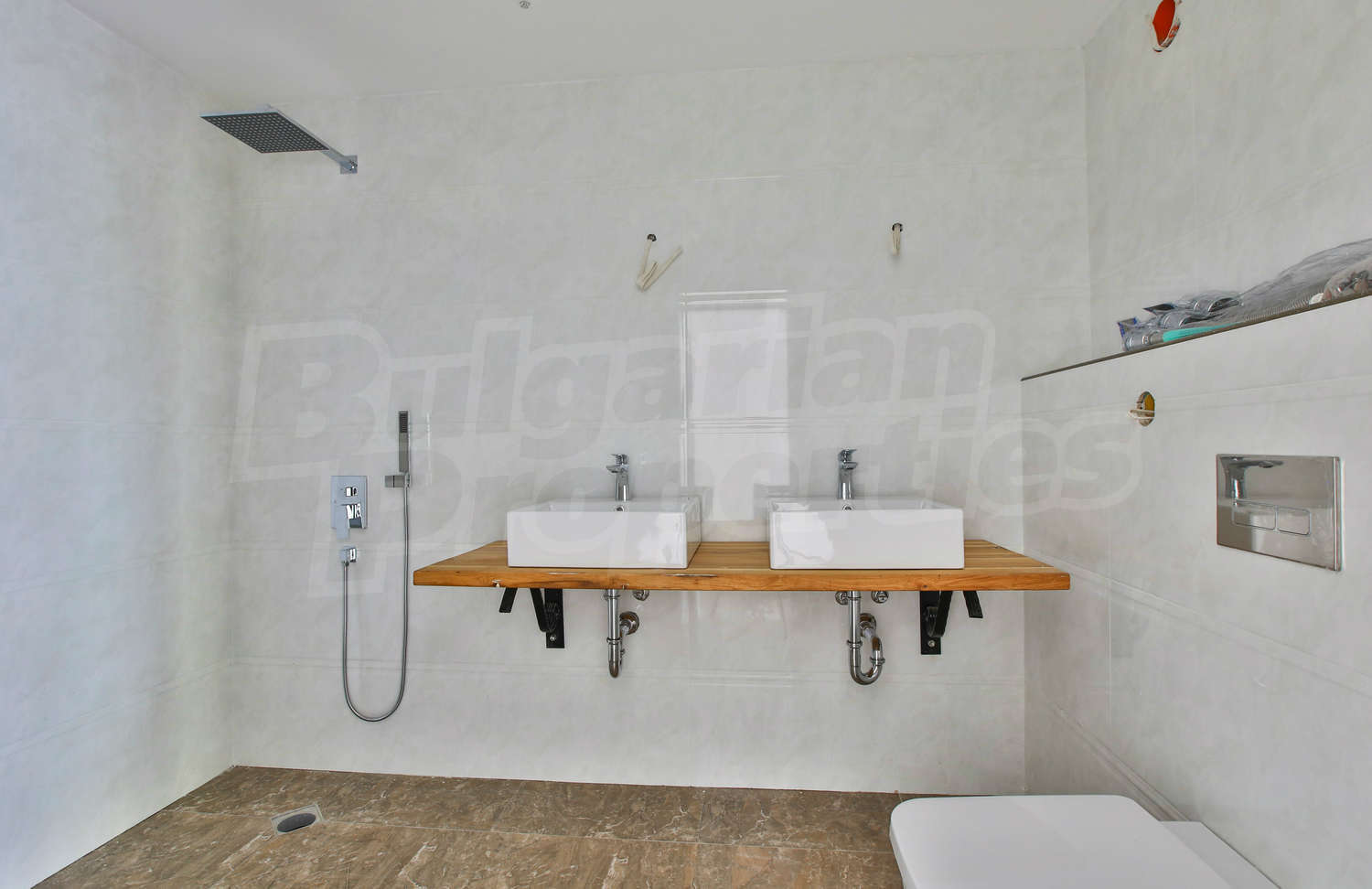 Gallery Picture 20