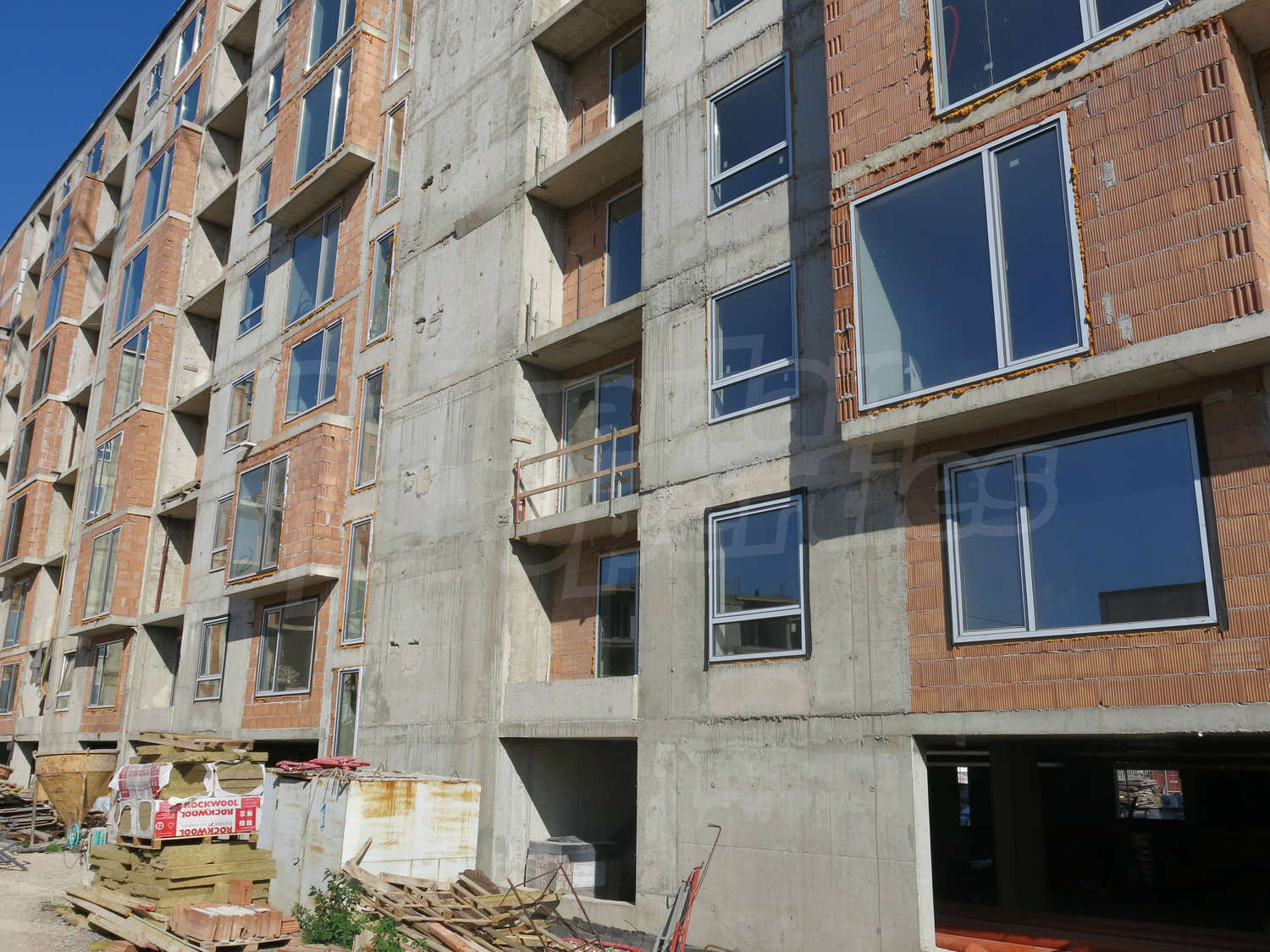 Gallery Picture 8