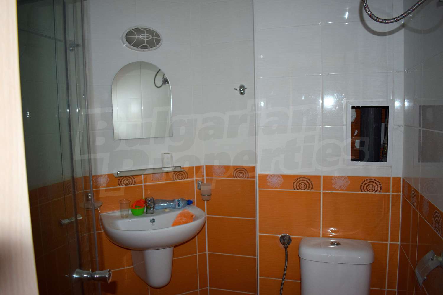 Gallery Picture 10