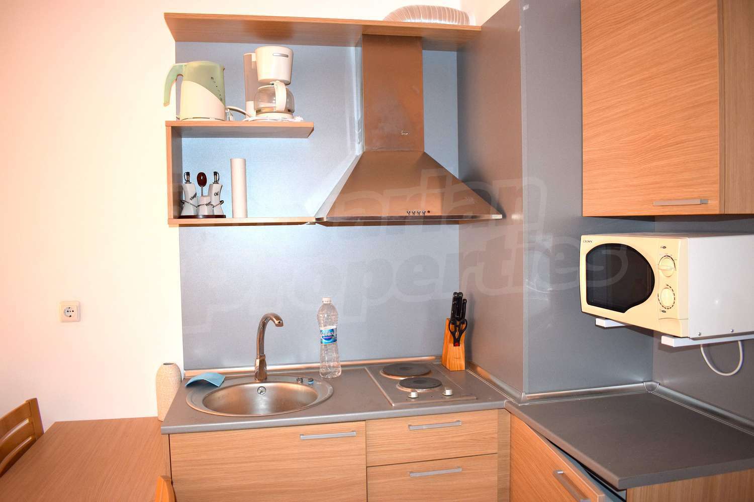 Gallery Picture 5