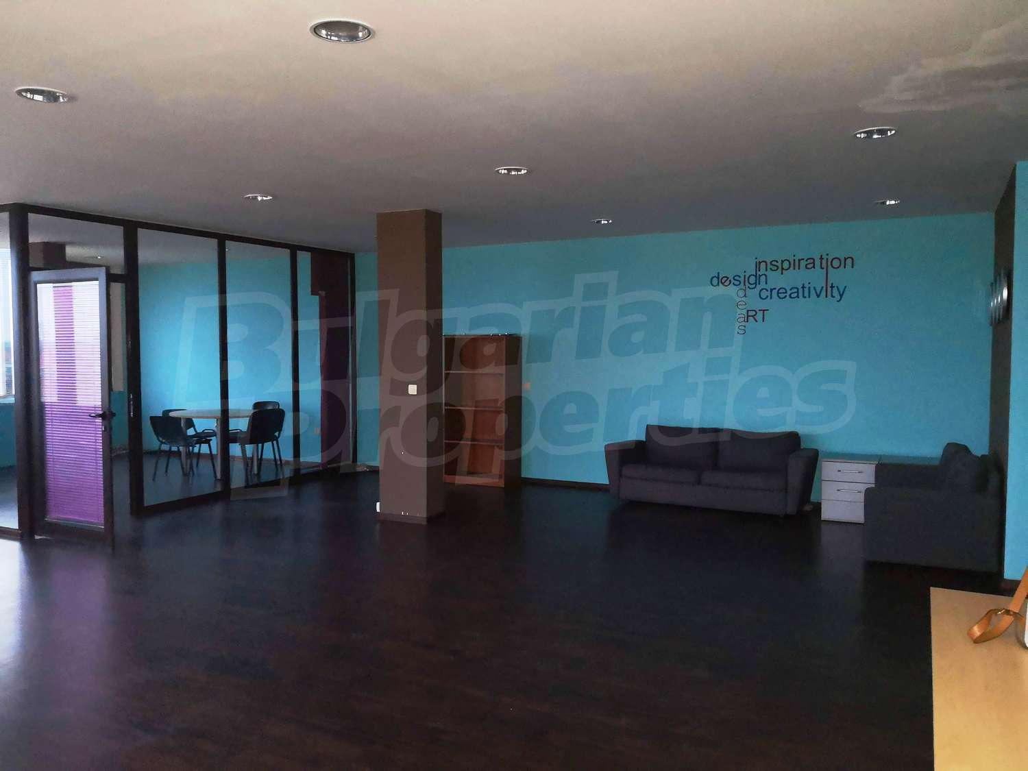 Gallery Picture 3