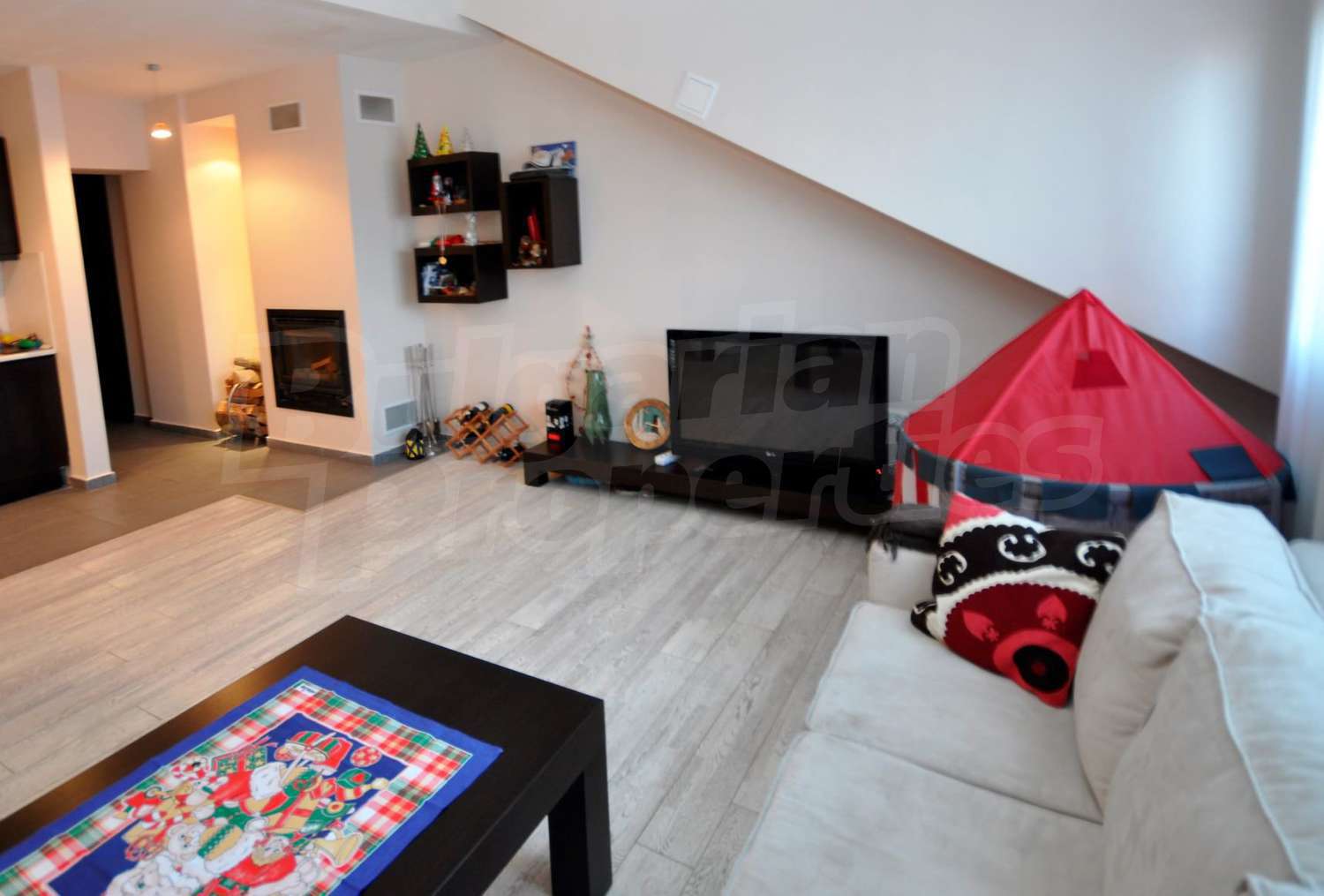 Gallery Picture 5