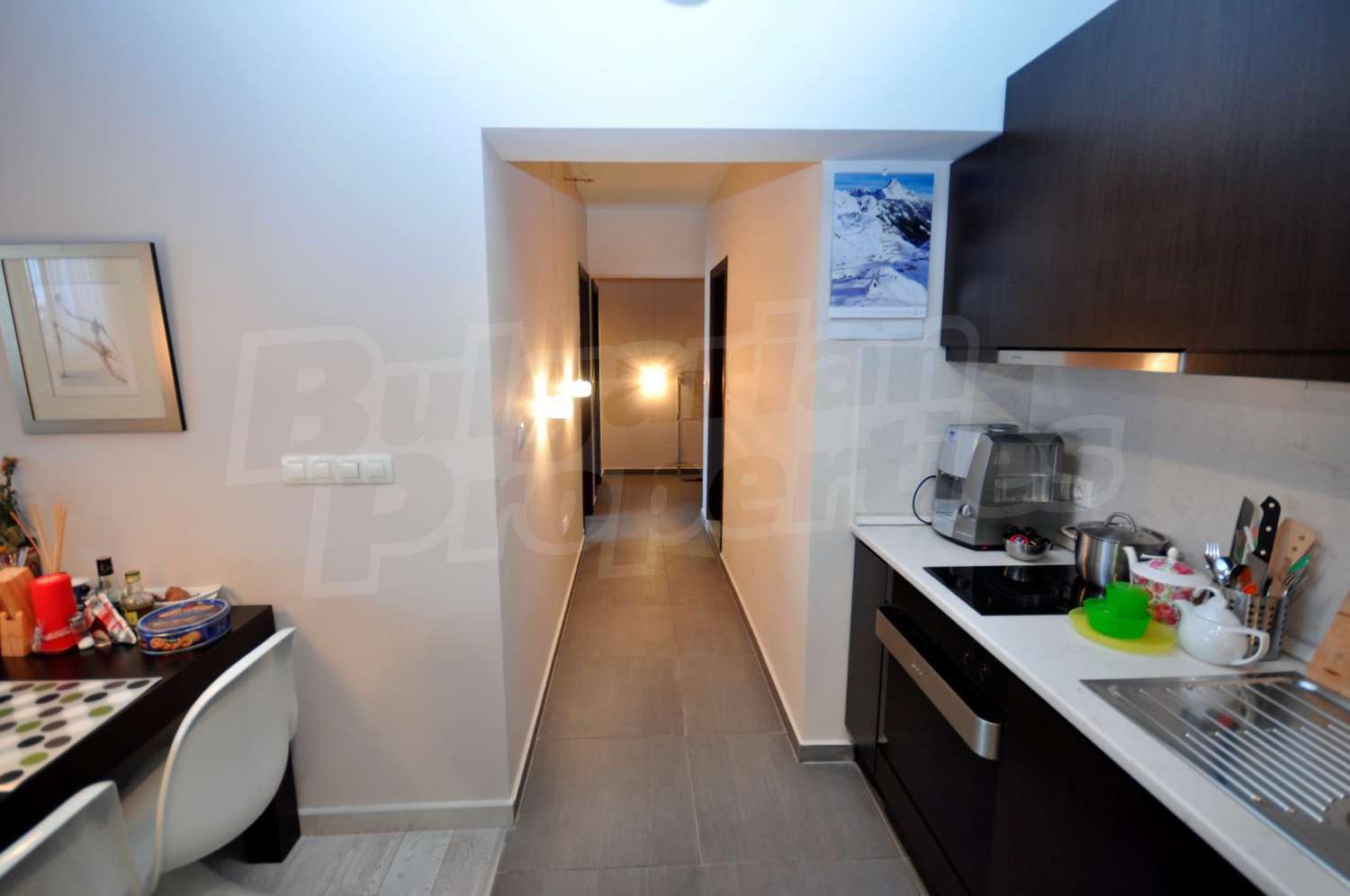 Gallery Picture 8