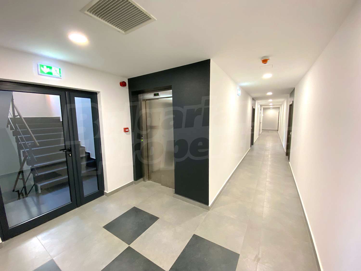 Gallery Picture 3