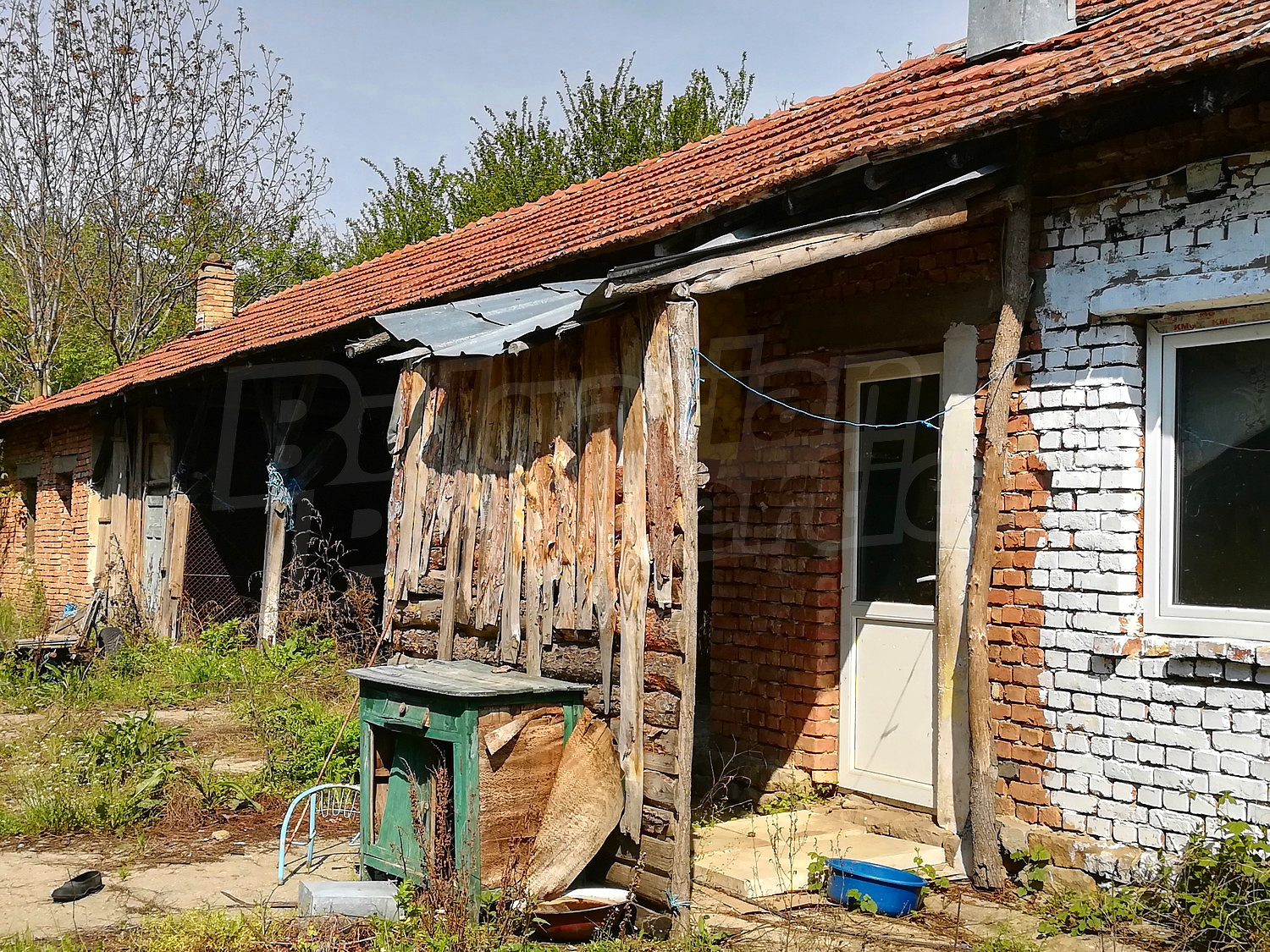 Farm for sale near Strazhitsa, Bulgaria. Farm with adjacent land in