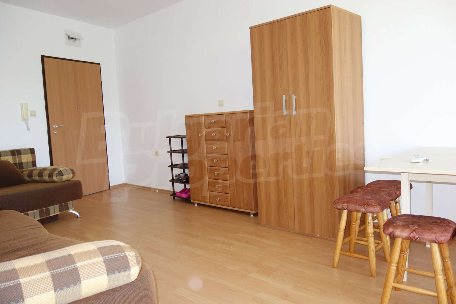 Gallery Picture 5