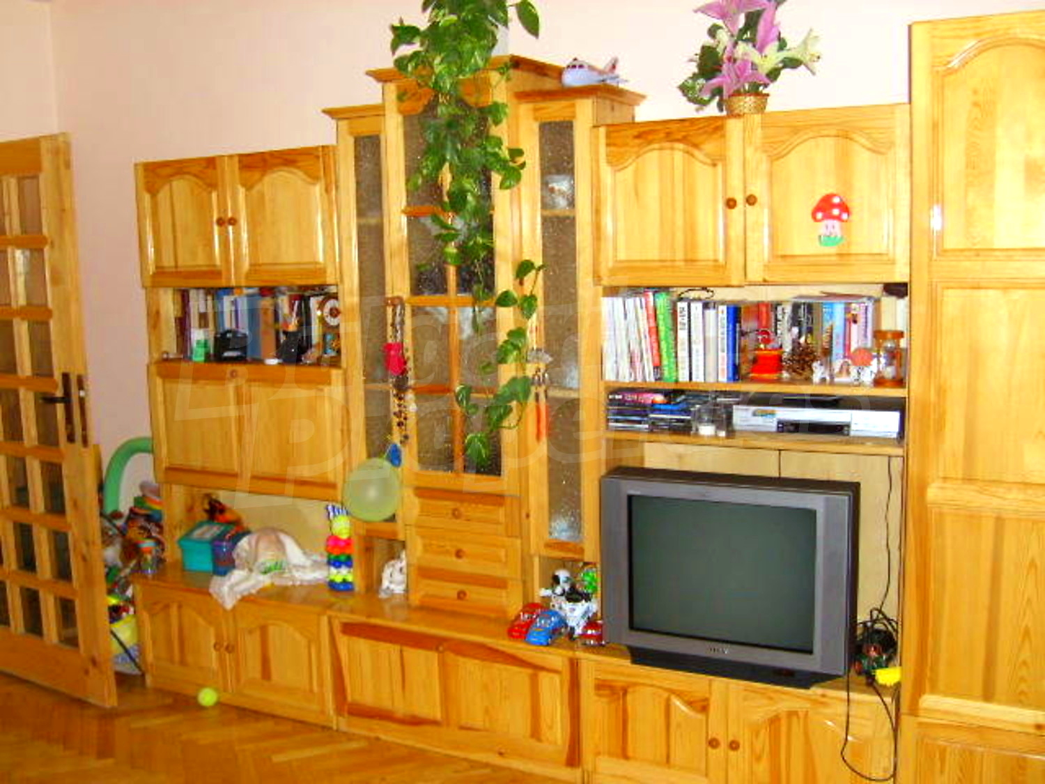 Gallery Picture 6