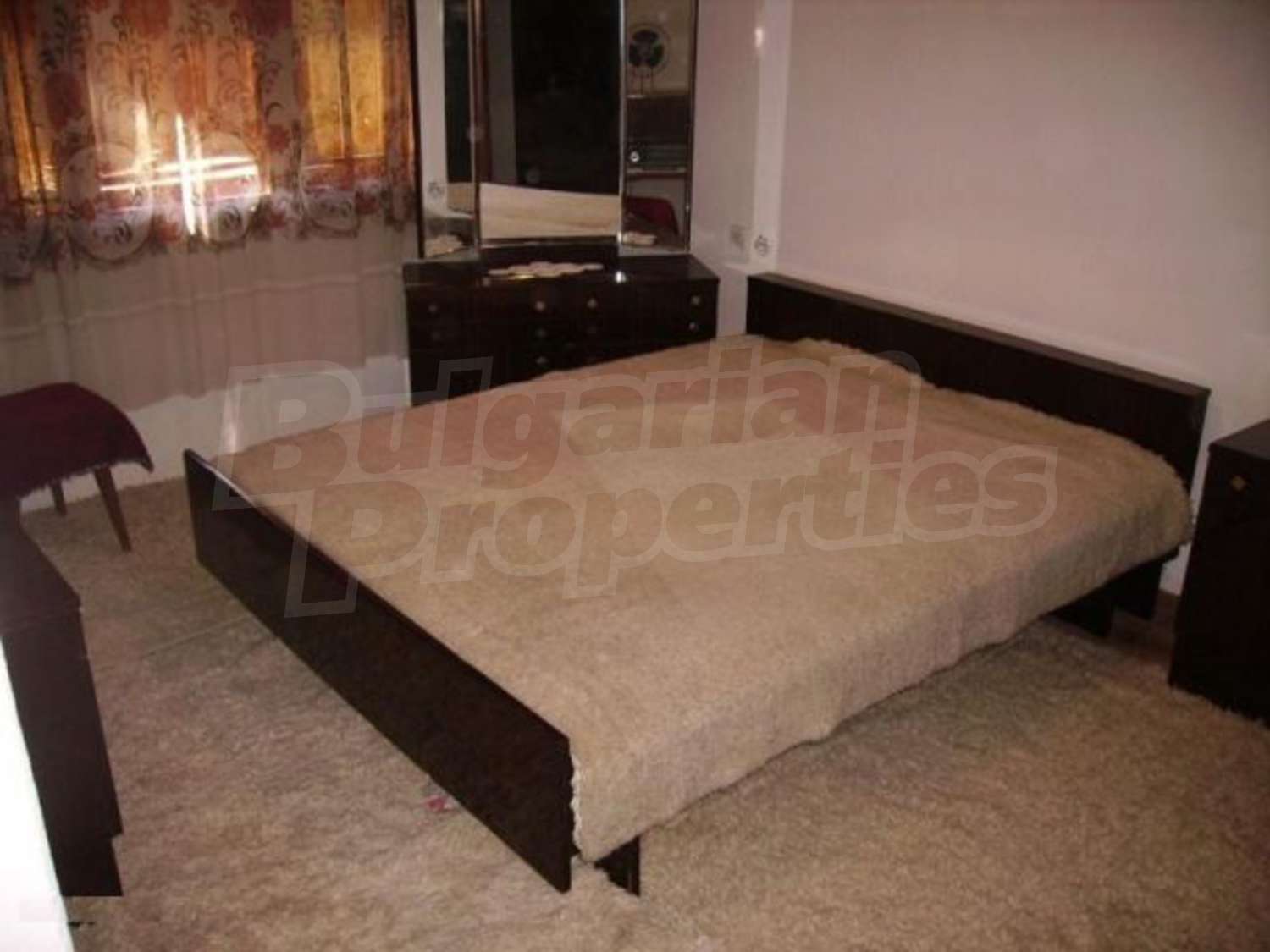 Gallery Picture 4