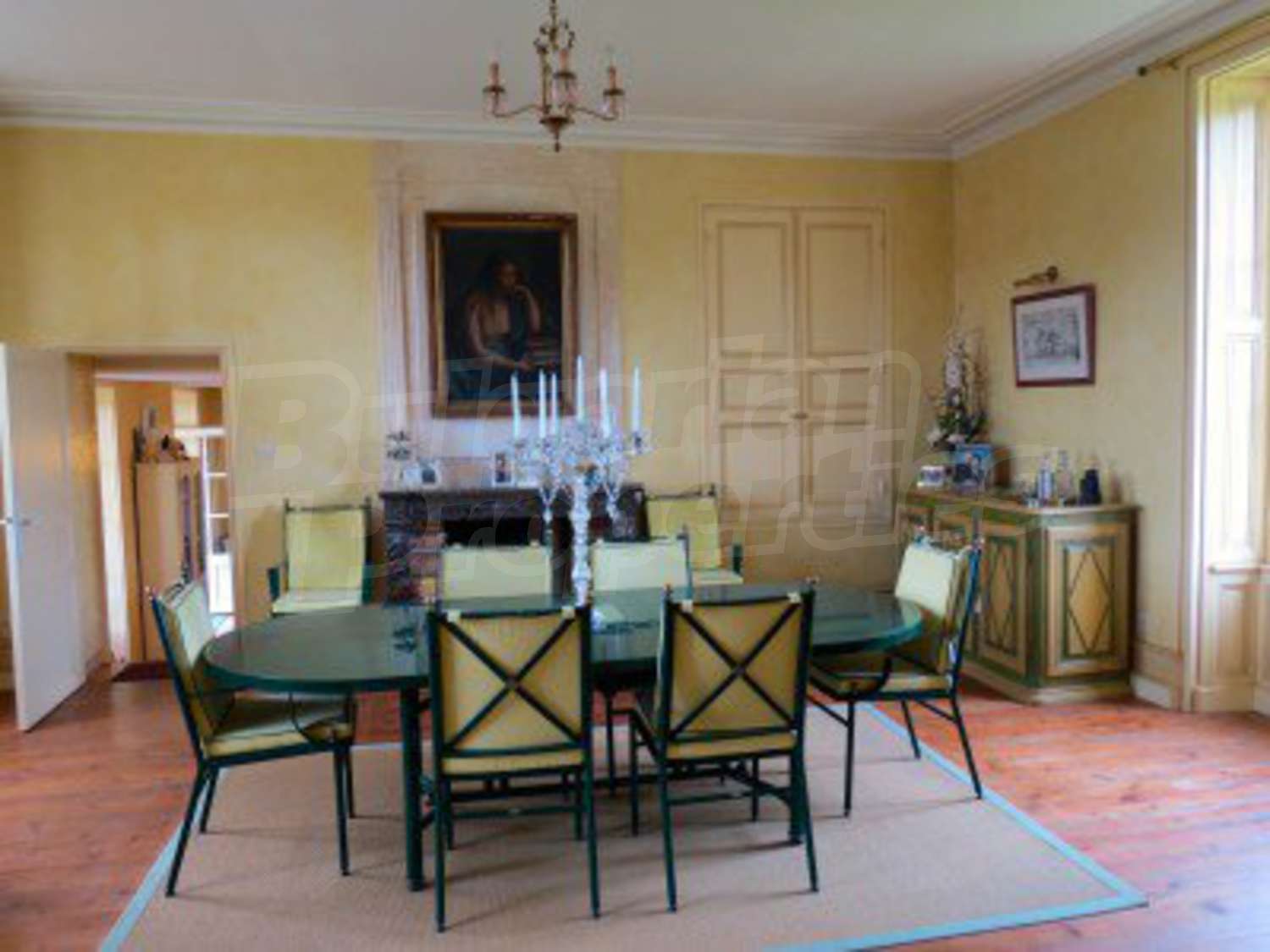 Gallery Picture 3