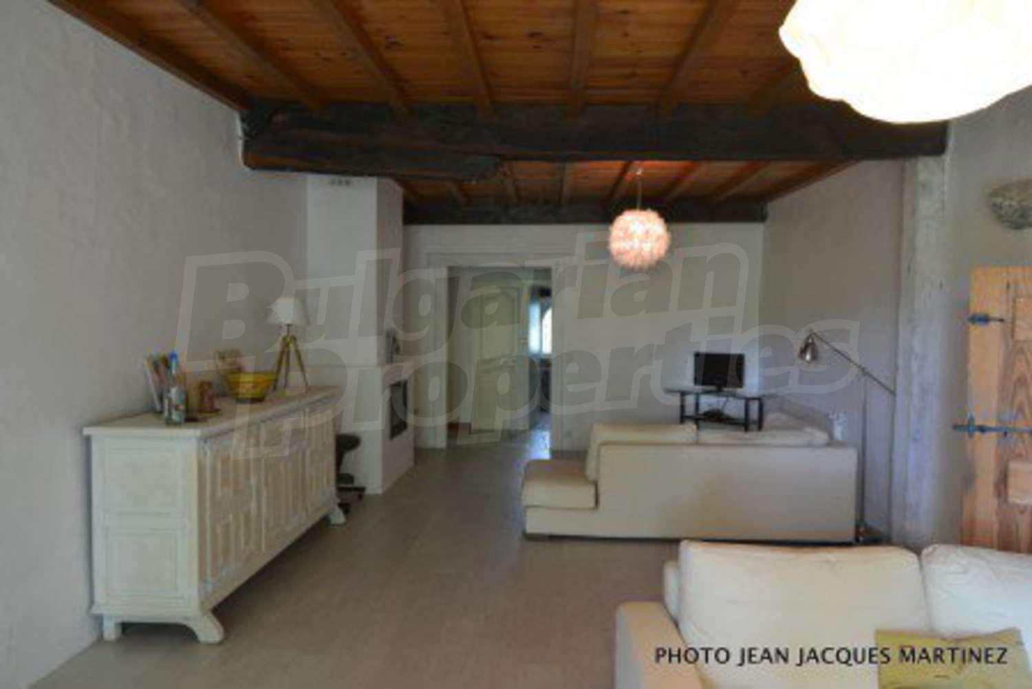 Gallery Picture 2
