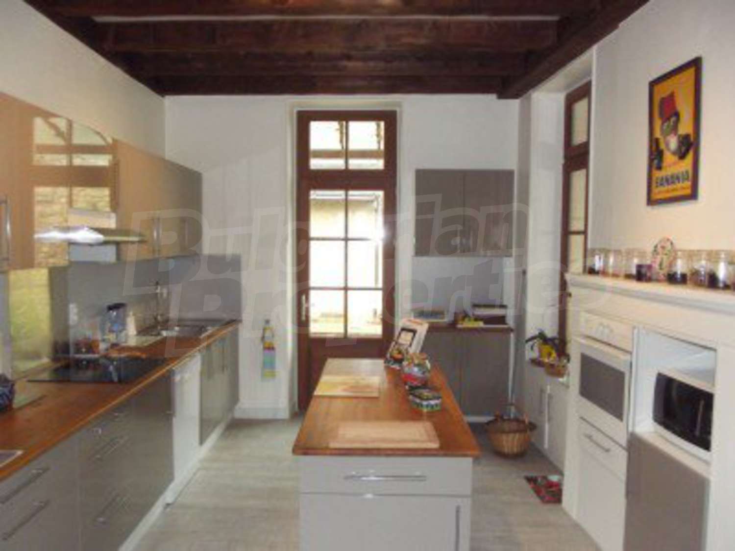 Gallery Picture 3