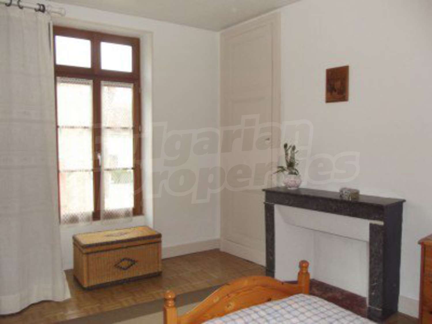 Gallery Picture 7