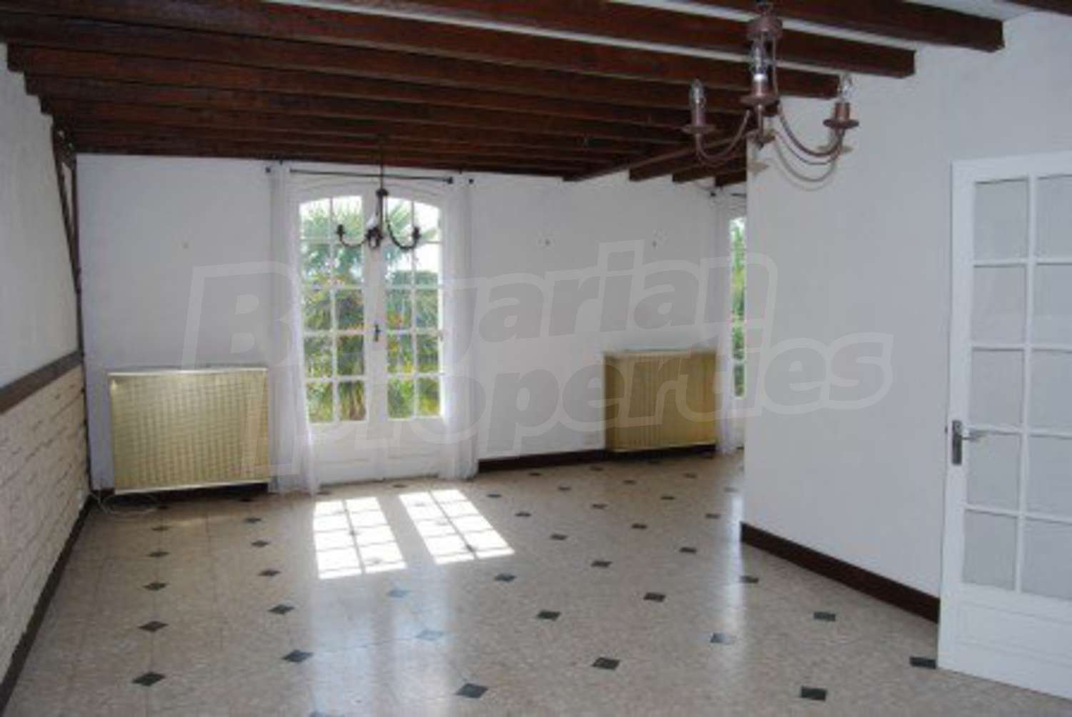 Gallery Picture 4