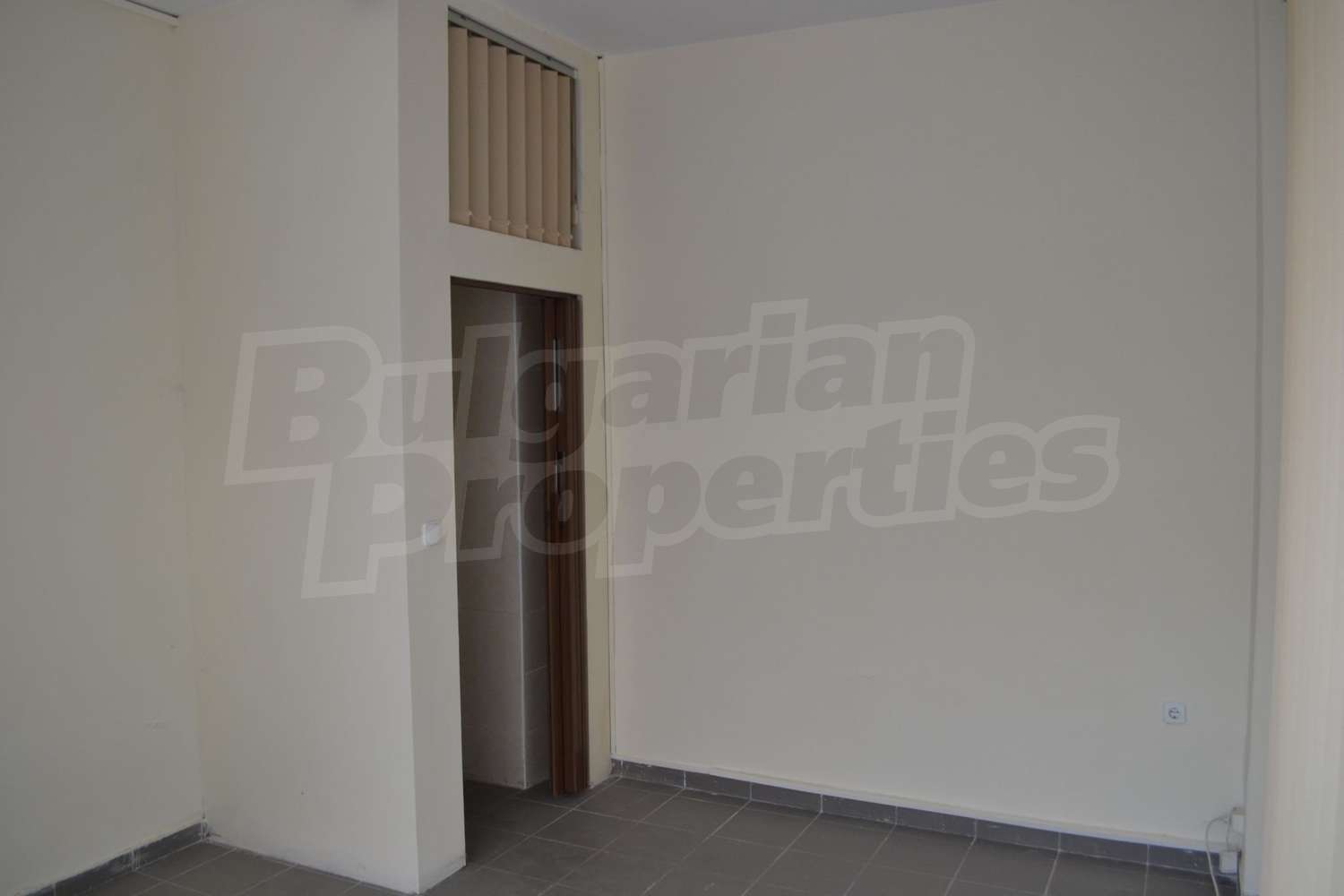 Gallery Picture 2