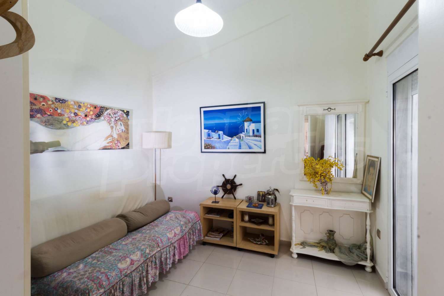 Gallery Picture 4