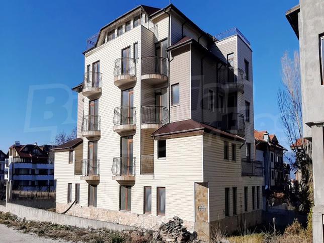 Building with 13 apartments 200 m away from Glazne hotel Building with 13 apartments 200 m away from Glazne hotel