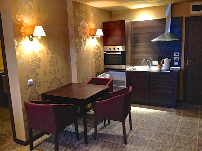Stylishly furnished apartment located 50 m from the beach in Sunny Beach Stylishly furnished apartment located 50 m from the beach in Sunny Beach