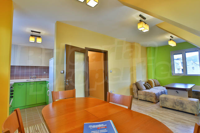 Renovated apartment with Vitosha mountain view, near kindergarten, school and supermarket
Renovated apartment with Vitosha mountain view, near kindergarten, school and supermarket