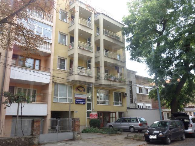 Apartment with excellent location, near the center of Plovdiv Apartment with excellent location, near the center of Plovdiv
