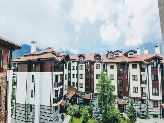 South-facing apartment next to the gondola lift in Bansko South-facing apartment next to the gondola lift in Bansko