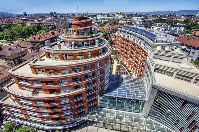 One-bedroom apartment in a luxury building with Act 16 One-bedroom apartment in a luxury building with Act 16