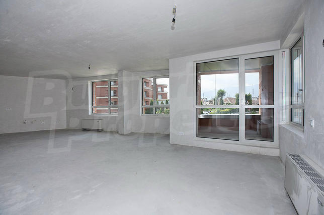 New dwelling in innovative complex near Sofia University New dwelling in innovative complex near Sofia University