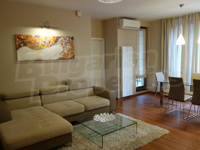 Comfortable two-bedroom apartment, walking distance to amenities Comfortable two-bedroom apartment, walking distance to amenities