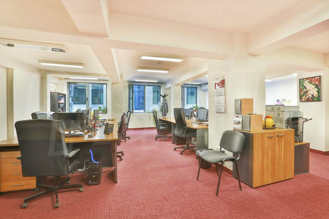 Stylish business property with top location in the capital Stylish business property with top location in the capital