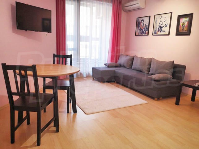 Welcoming south apartment set next to the Medical University
Welcoming south apartment set next to the Medical University