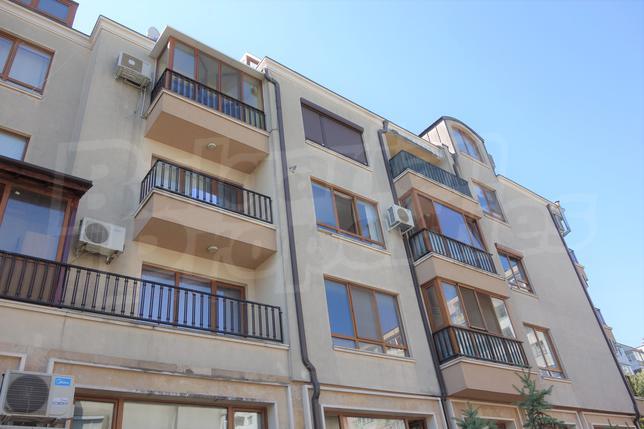 Functional and spacious apartment located in one of the most preferred residential areas in Varna Functional and spacious apartment located in one of the most preferred residential areas in Varna