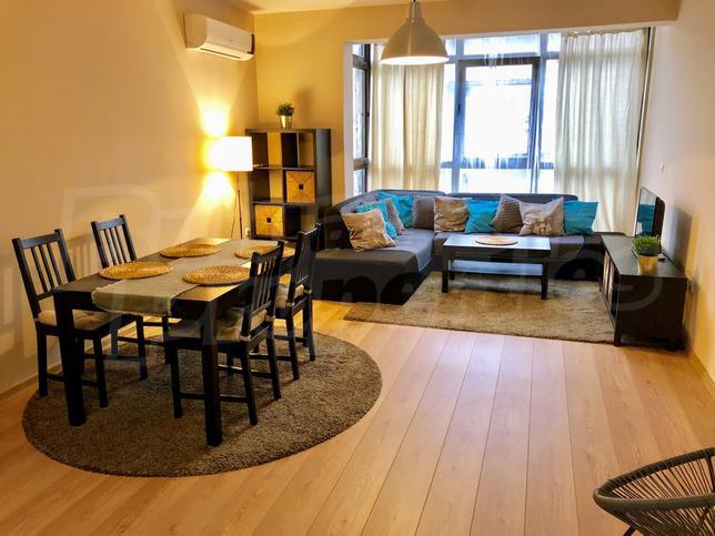 Spacious apartment in boutique building in the area of the City Hall Spacious apartment in boutique building in the area of the City Hall