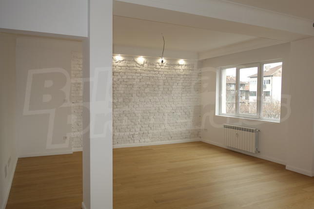Property in a well maintained building with excellent common parts in Sofia Property in a well maintained building with excellent common parts in Sofia