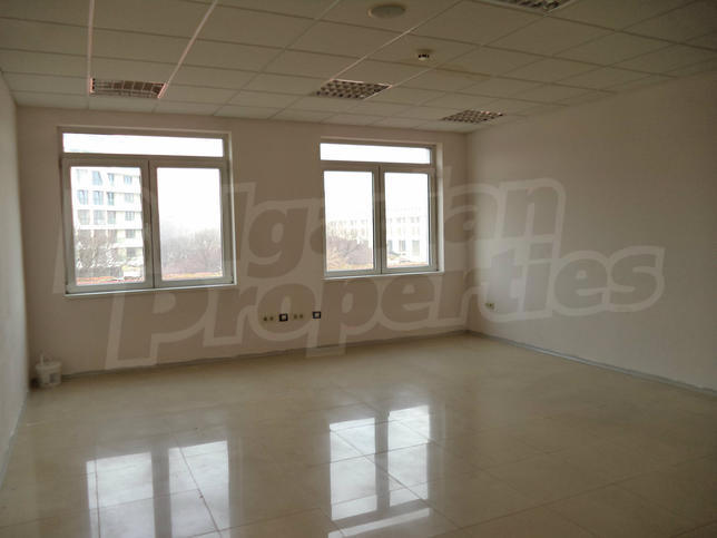 Attractive for investments office premise in Tria City Center Attractive for investments office premise in Tria City Center