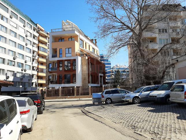 Two-bedroom apartments next to Tsar Boris III Blvd. and a future metro stop Two-bedroom apartments next to Tsar Boris III Blvd. and a future metro stop