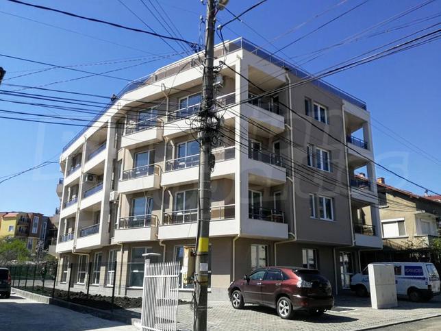 New building quality construction 400 m from the beach New building quality construction 400 m from the beach